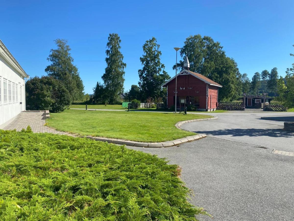 Skaslien Hotel & Guesthouse Kirkenær Esterno foto